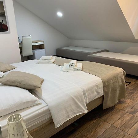 Guesthouse Dubai Zagreb Ngoại thất bức ảnh