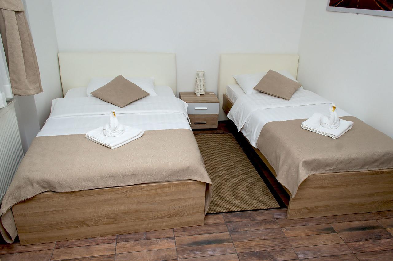 Guesthouse Dubai Zagreb Ngoại thất bức ảnh